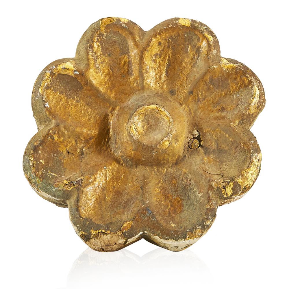 Gold Wooden Flower (A+D)