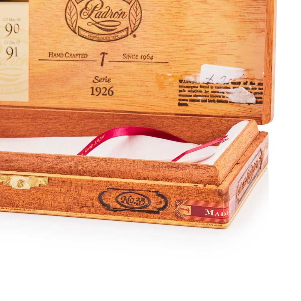 Wood 'Padron' 1926 Serie Cigar Box (A+D)
