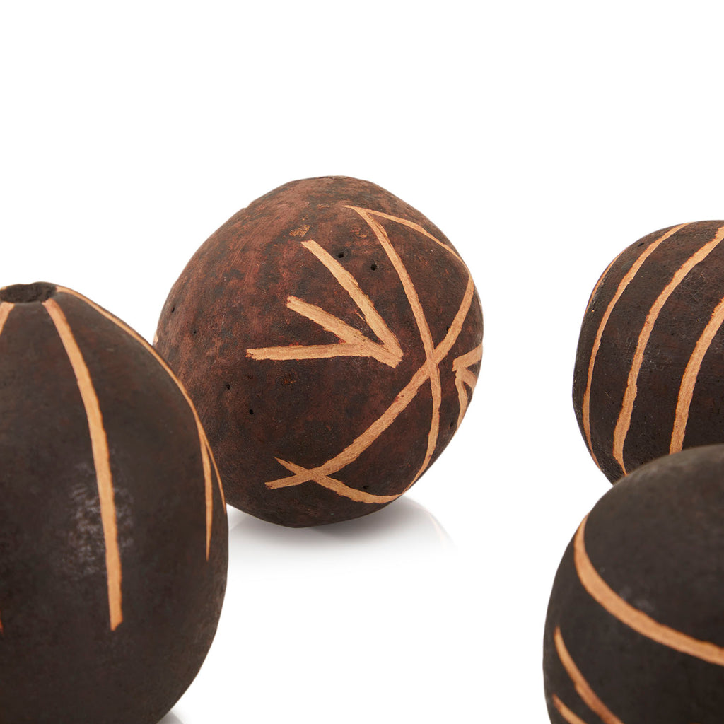 Brown Painted Balls (A+D)