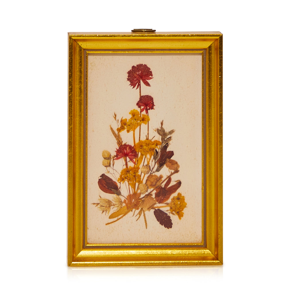 00.37 (A+D) Dried Flowers in Gold Frame