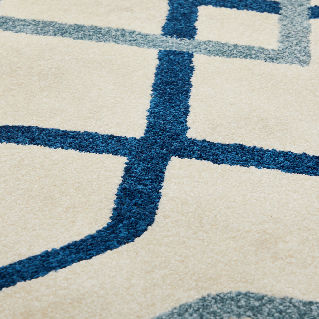 White and Blue Pattern Modern Rug
