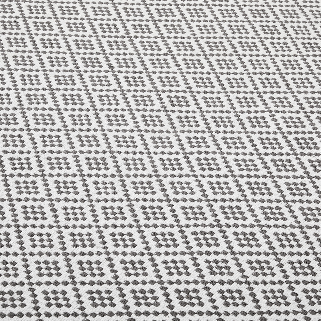 Grey Diamond Pattern Rug