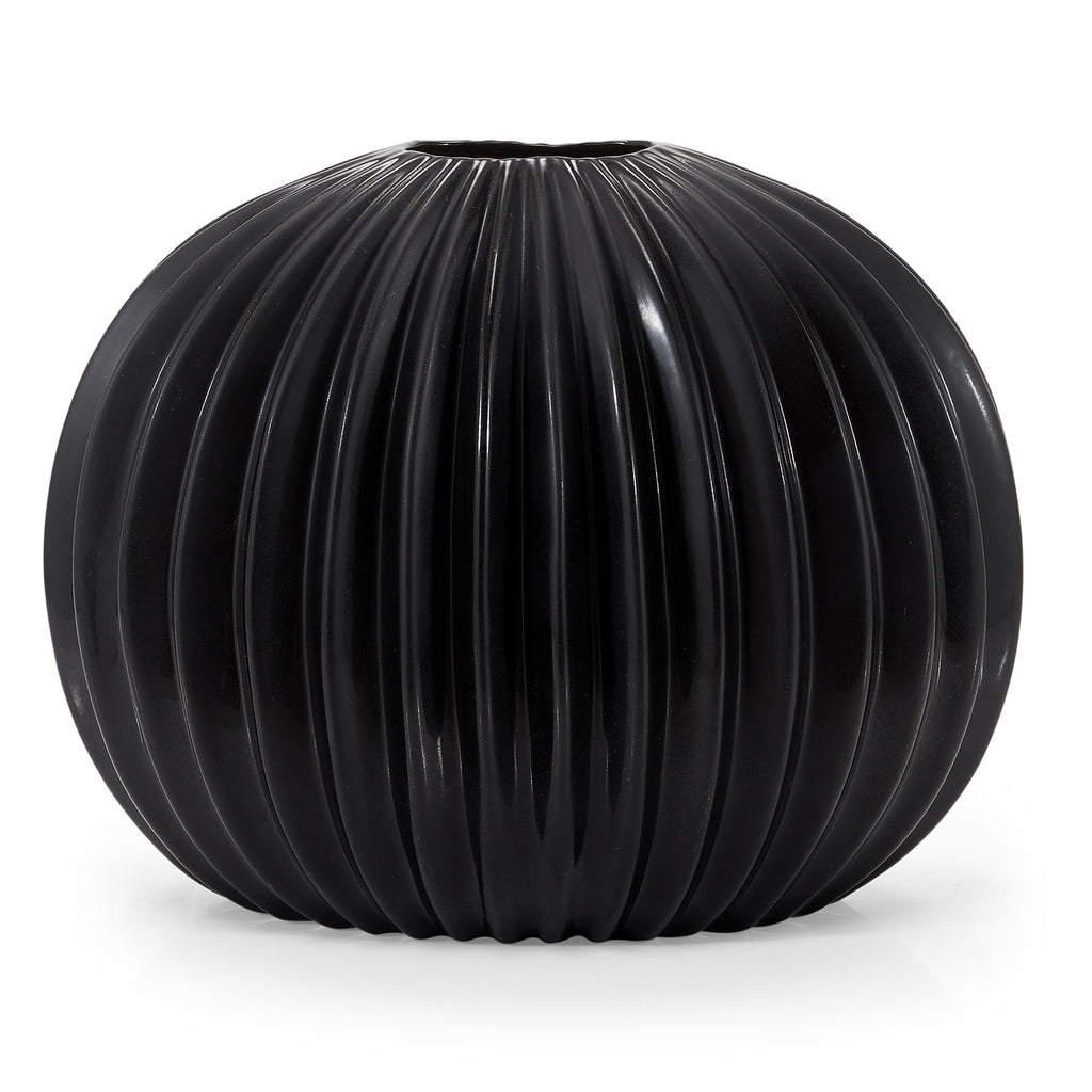 Black Wide Ribbed Vase