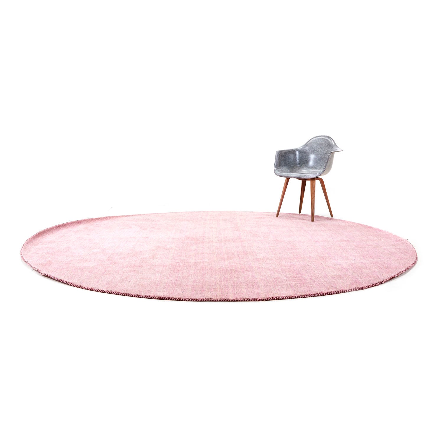 Pink Round Rug - Gil & Roy Props