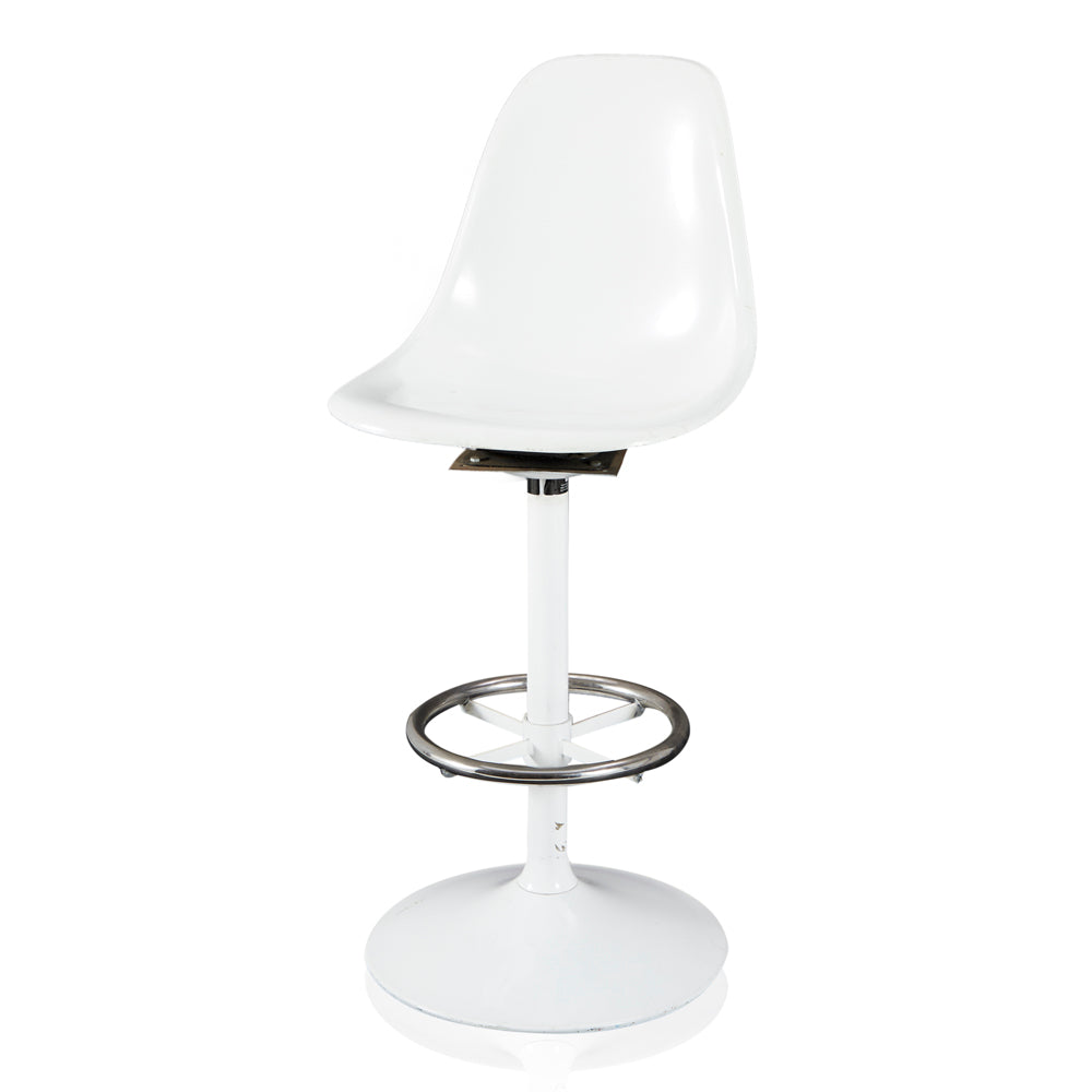 White Eames Side Chair Tulip Barstool