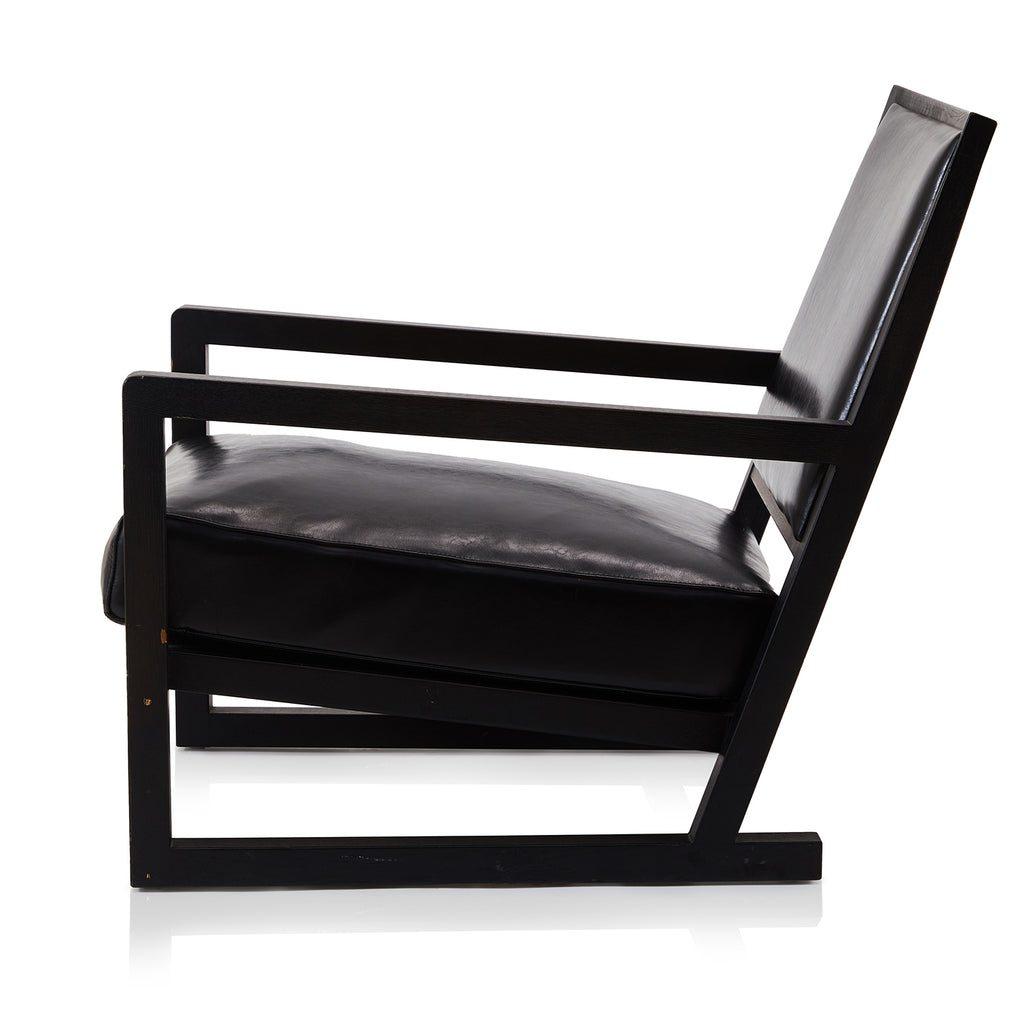 Black Leather Modern Lounge Chair