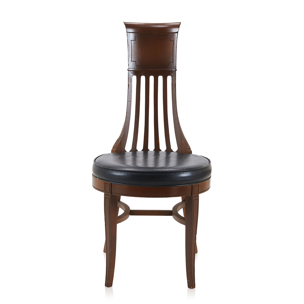 Squeezed Spindle Chair