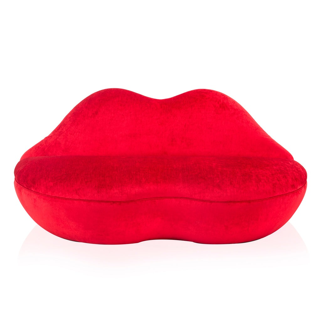 Red Velvet Lips Loveseat