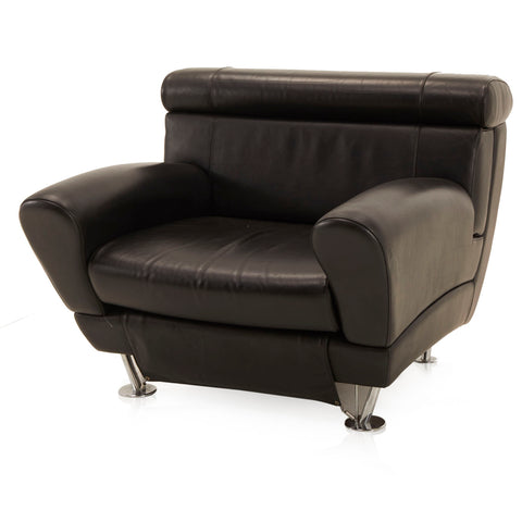 Black Leather Wide Lounge Chair