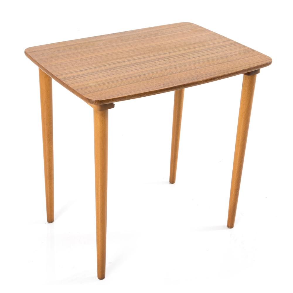 Wood Contemporary Nesting Table - Medium