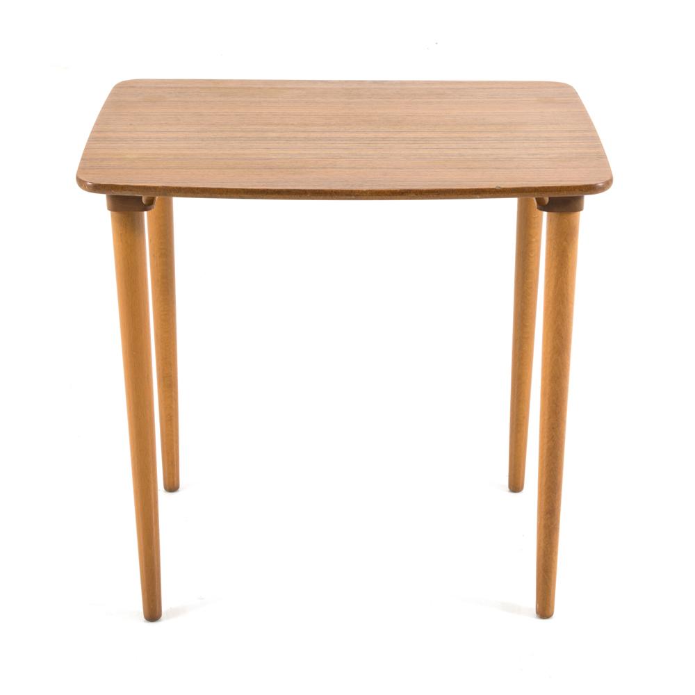 Wood Contemporary Nesting Table - Medium