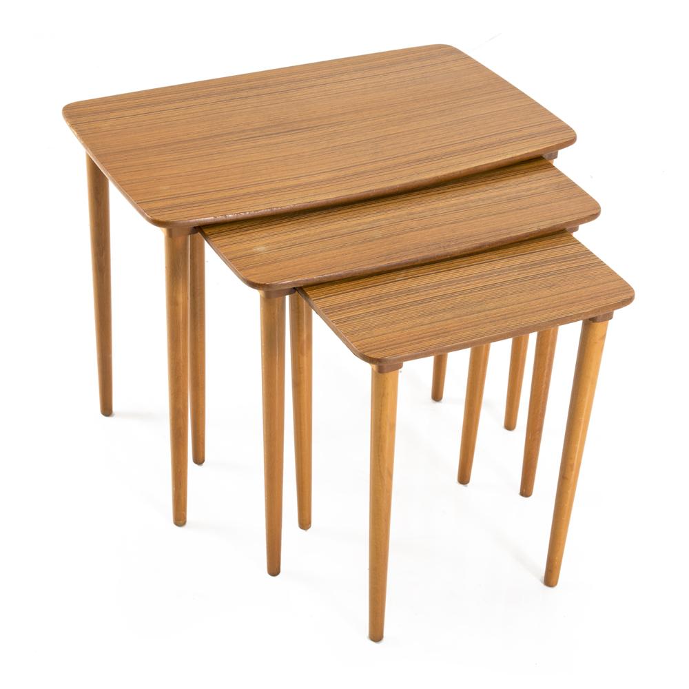 Wood Contemporary Nesting Table - Medium
