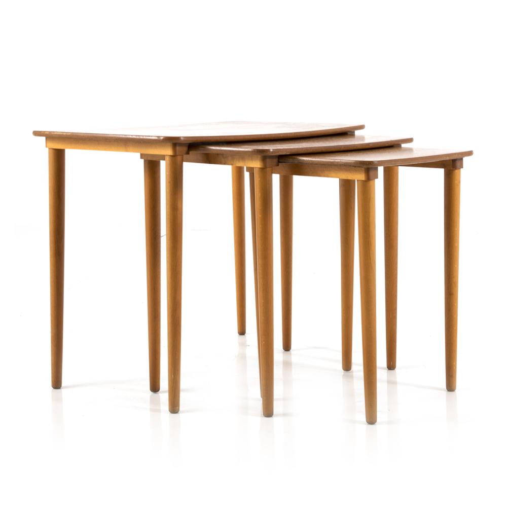Wood Contemporary Nesting Table - Medium