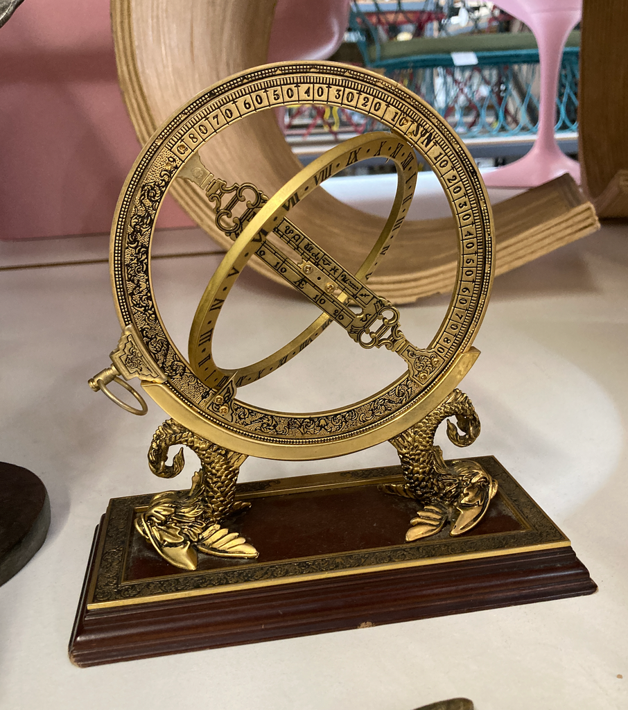 Gold Compass Calendar