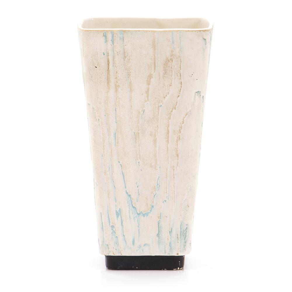 Off-White Woodgrain Shawnee Tapered Vase