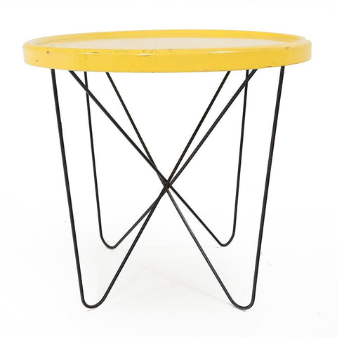 Round Side Table with N Base